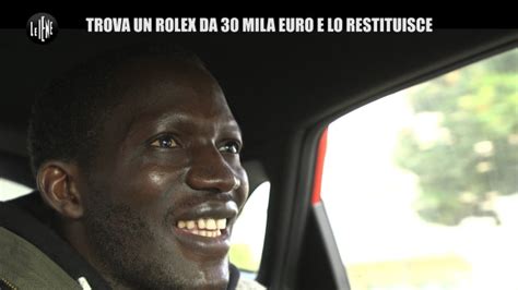 orologio rolex iene|Modou l'eroe del Rolex a Le Iene: il mio gesto, il mio colloquio.